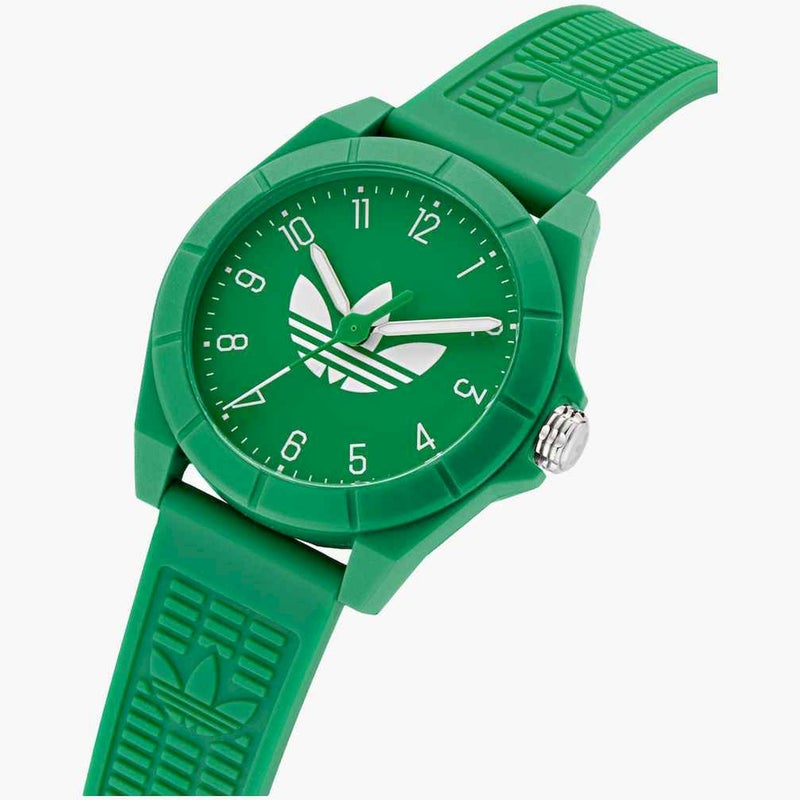 Adidas ساعة أنالوج خضراء بحزام بلاستيكي للأطفال - Image 4